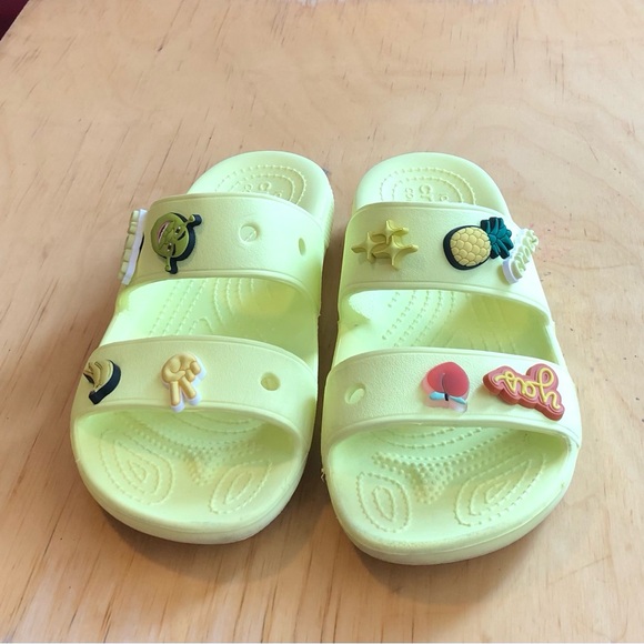 Crocs Casual Slides Men Size 4 Women Size 6. - Picture 2 of 11